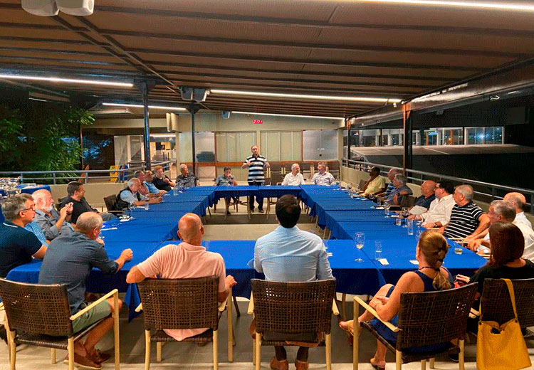 Reunião da Associação dos Clubes