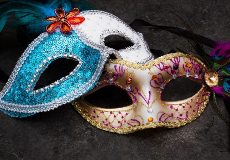 Vem aí o Baile de Máscaras da AABB-RIO