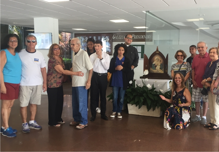 NOSSA SENHORA DE SCHOENSTATT VISITA A...